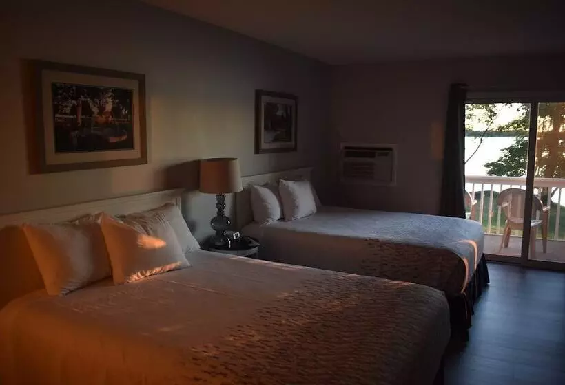 Lake Cadillac Resort