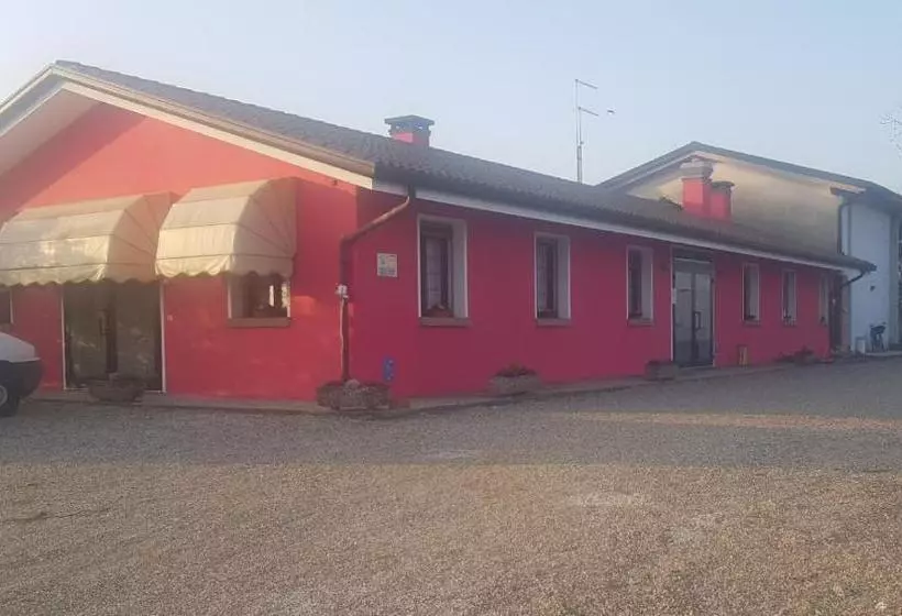 Hotelli Agriturismo Ai Colori