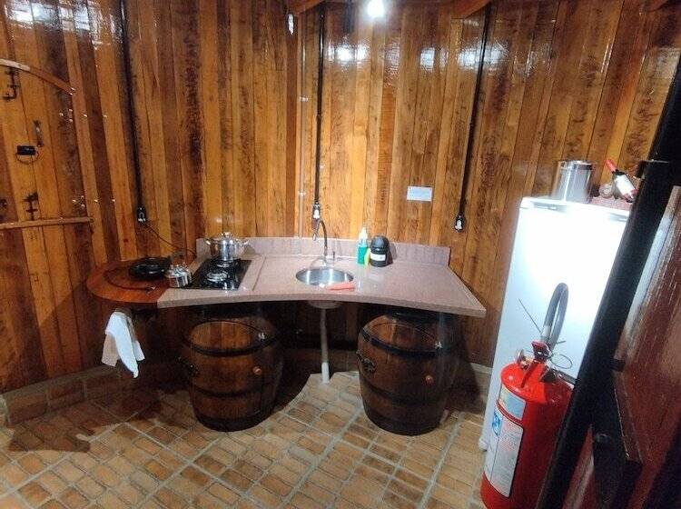 Pension (Hôtel basse catégorie) Pousada Botte Di Vino