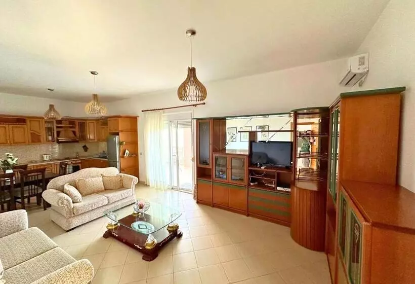 پانسیون Viewtopia House