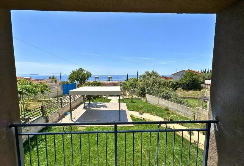 پانسیون Viewtopia House