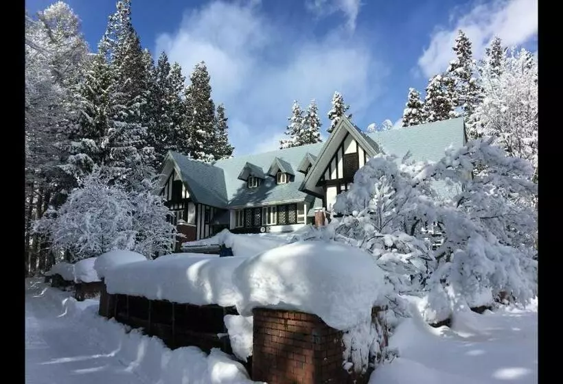 Aamiaismajoitus (B&B) 36 Degrees North, Lodge Hakuba Japan