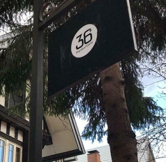 مبيت وإفطار 36 Degrees North, Lodge Hakuba Japan