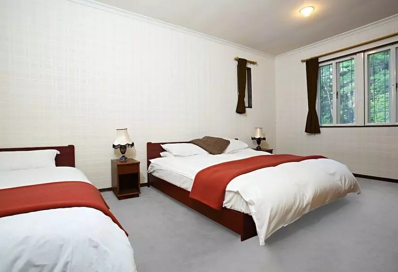 Aamiaismajoitus (B&B) 36 Degrees North, Lodge Hakuba Japan