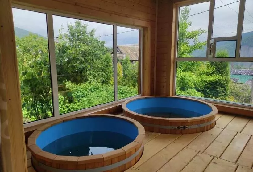 ベッドアンドブレックファースト Glanz Cottage