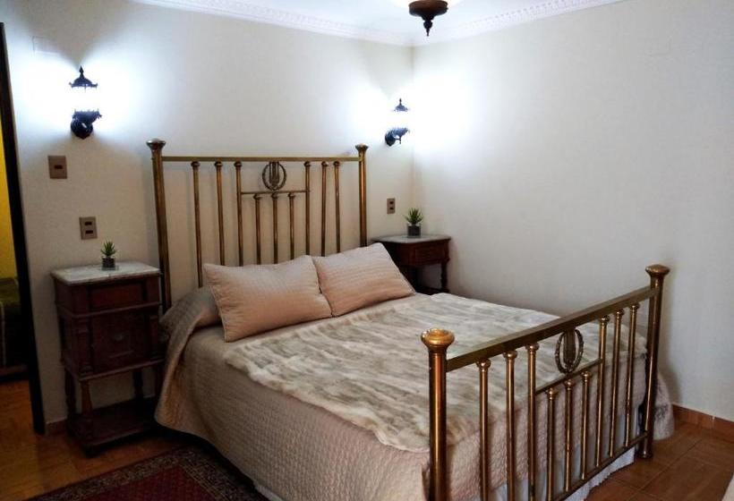 בית מלון כפרי Español