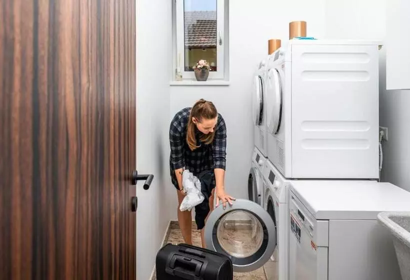 Motel Keckeis Inn   Self Check In