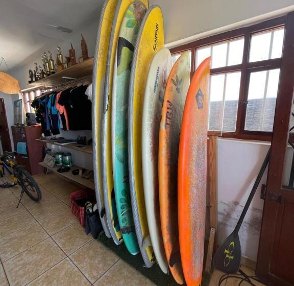 بنسيون Totora Surf Hostel
