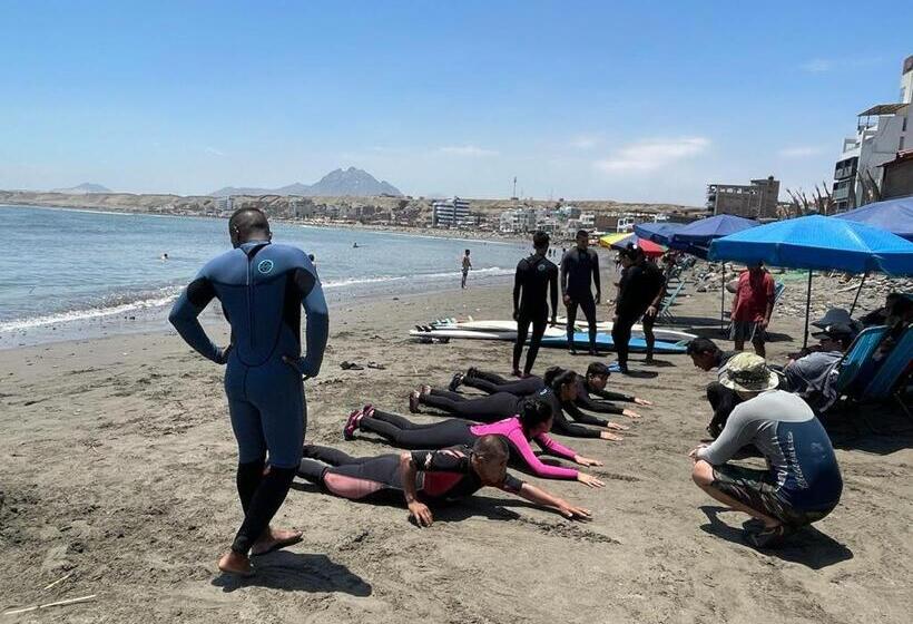 بنسيون Totora Surf Hostel