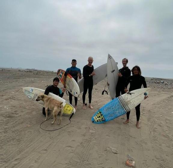 بنسيون Totora Surf Hostel