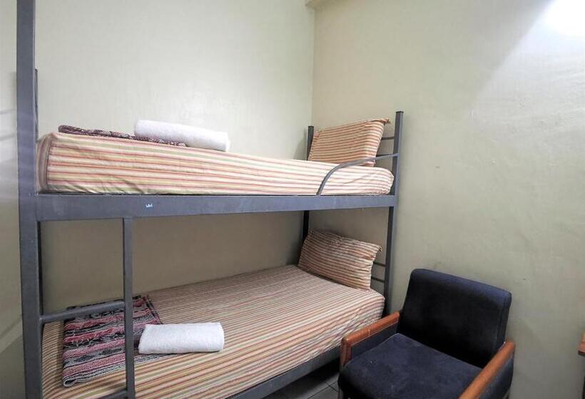 هاستل Star Lodge