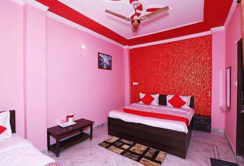 בית מלון כפרי Sagar Palace @ Near Nizamuddin Railway Station