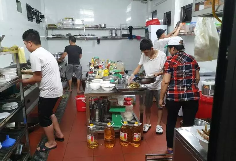 هتل Cat Ba Thailand