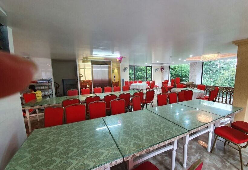 هتل Cat Ba Thailand