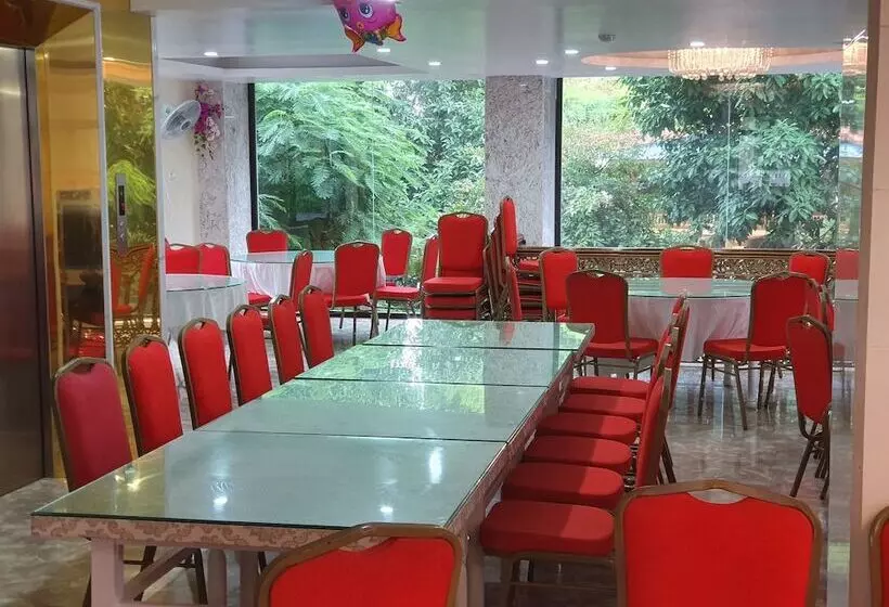 هتل Cat Ba Thailand