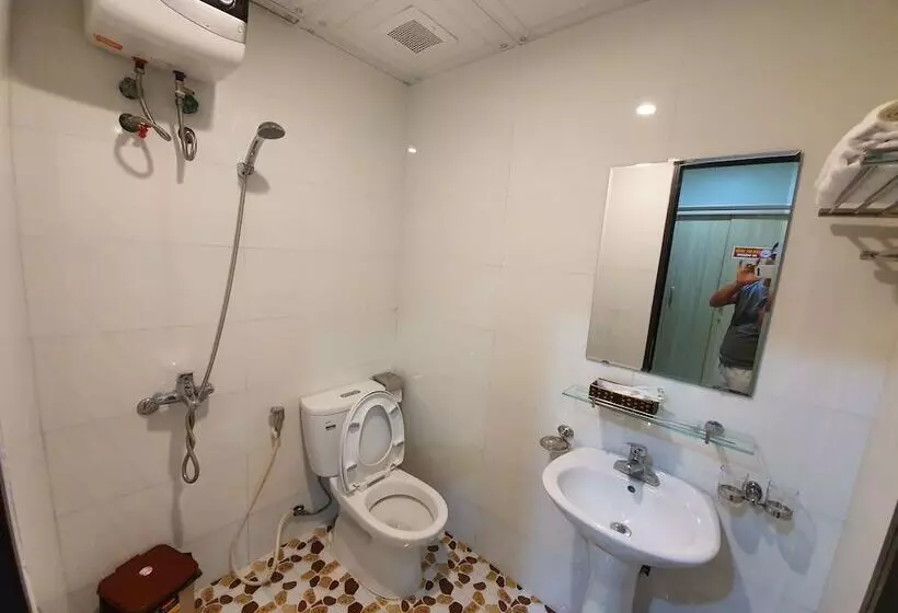 هتل Cat Ba Thailand