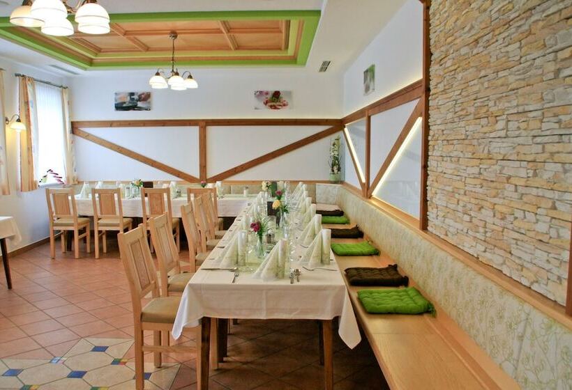 פנסיון Genussgasthof Willenshofer