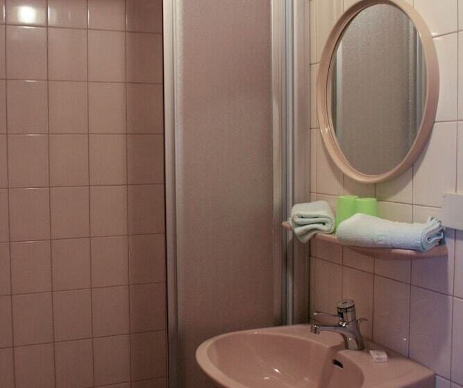 פנסיון Genussgasthof Willenshofer