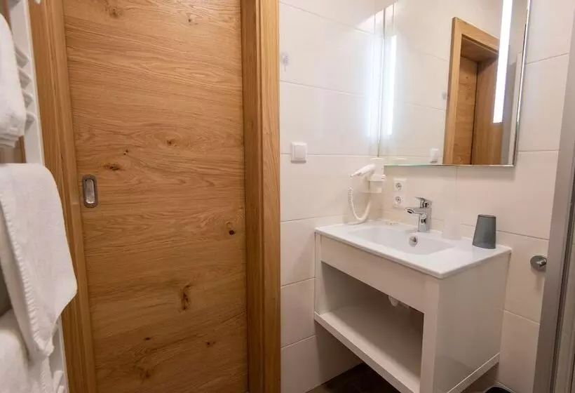 Majatalo Genussgasthof Willenshofer