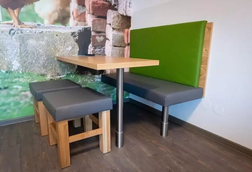 Majatalo Genussgasthof Willenshofer