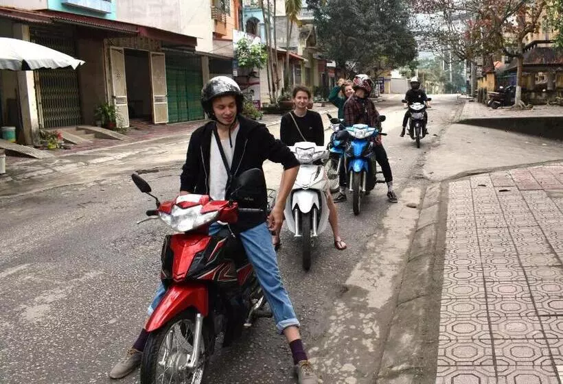 هتل Lila Inn & Motorbike Tours Ha Giang