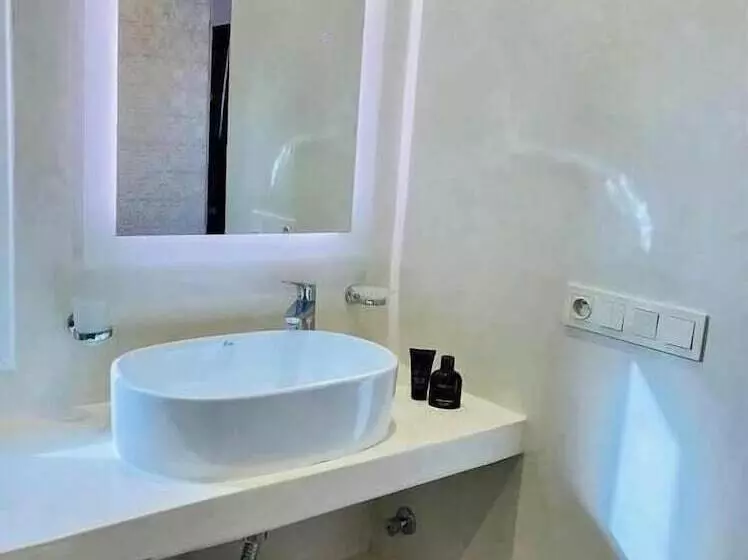 Aparthotel & Hotel Doha