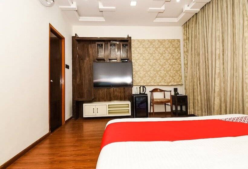 فندق Oyo 42636 Zest Damodar Garh