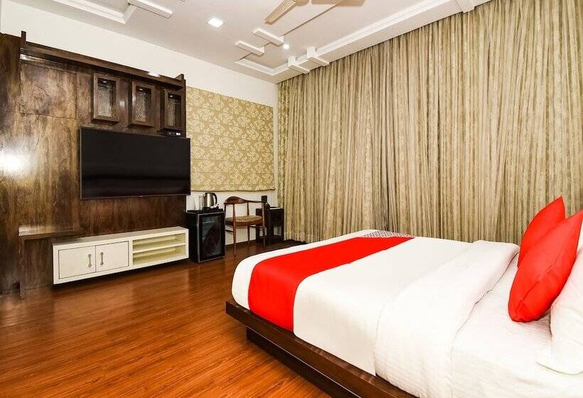 فندق Oyo 42636 Zest Damodar Garh