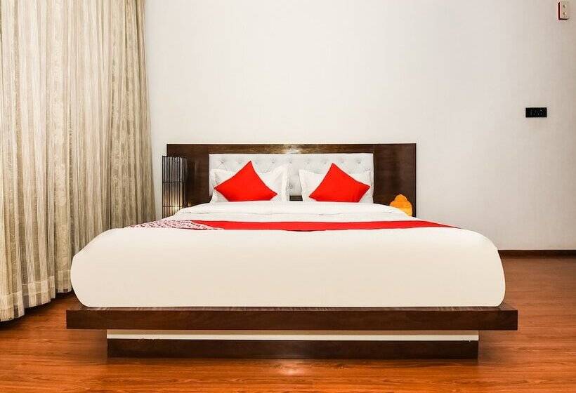 فندق Oyo 42636 Zest Damodar Garh