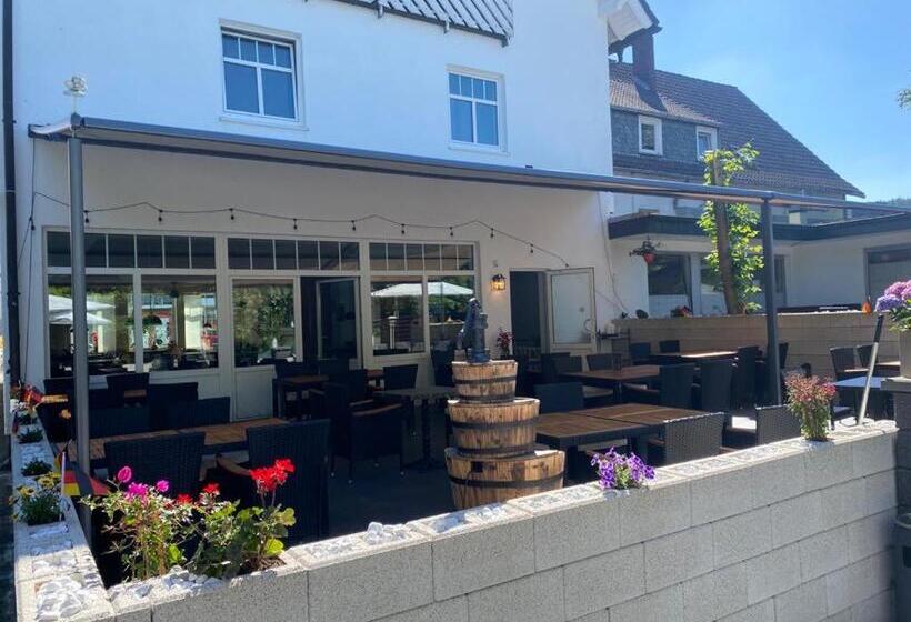 酒店 Restaurant Zum Landmann