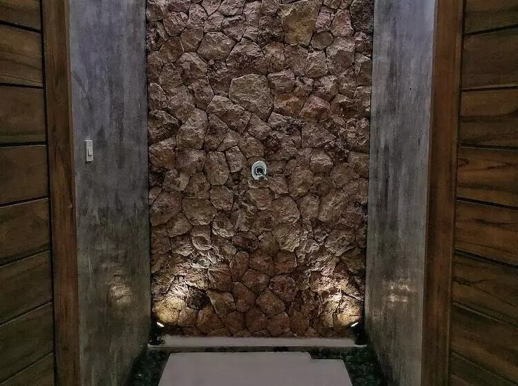Kaniu Capsule Hostel