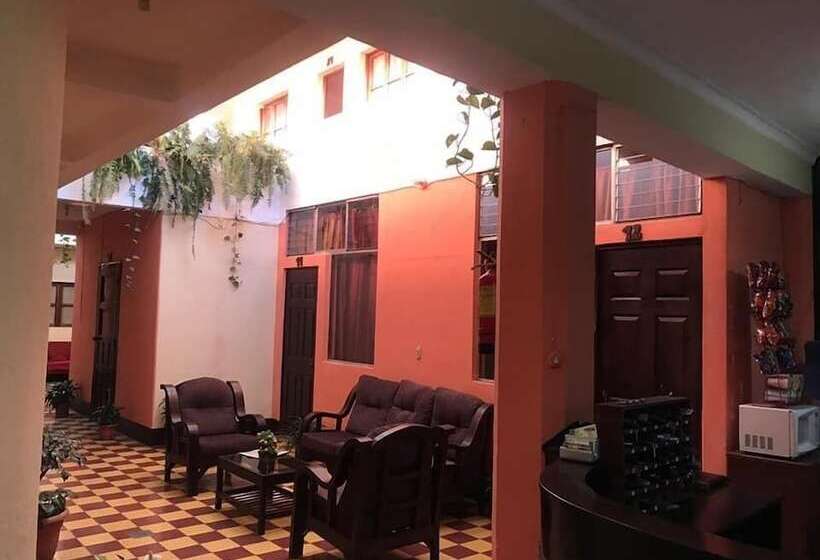 هاستل Posada Familiar