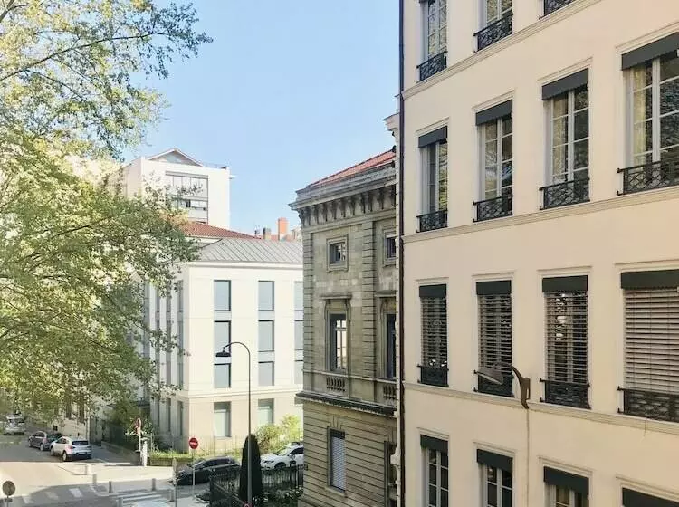 Hôtel De L Abbaye Lyon  Boutique