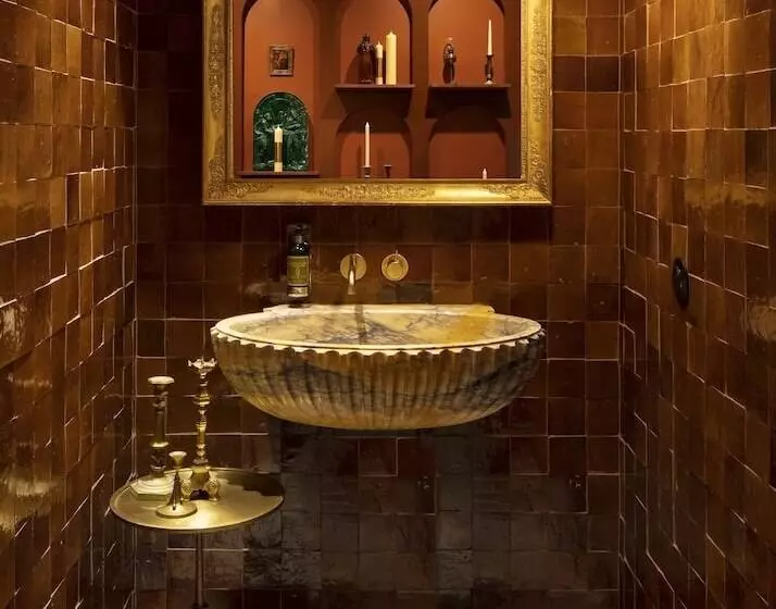 Hôtel De L Abbaye Lyon  Boutique