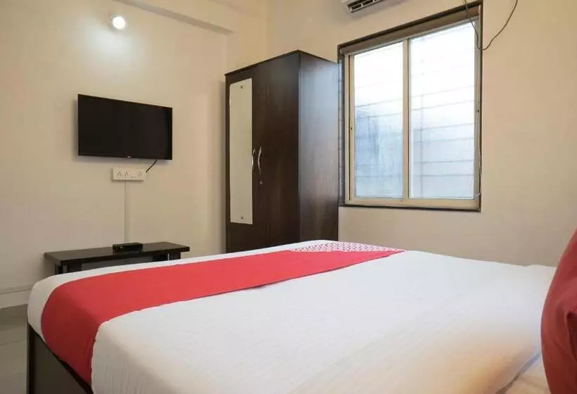 Super Hotel O Rvc Hospitality Near Pune Airport
