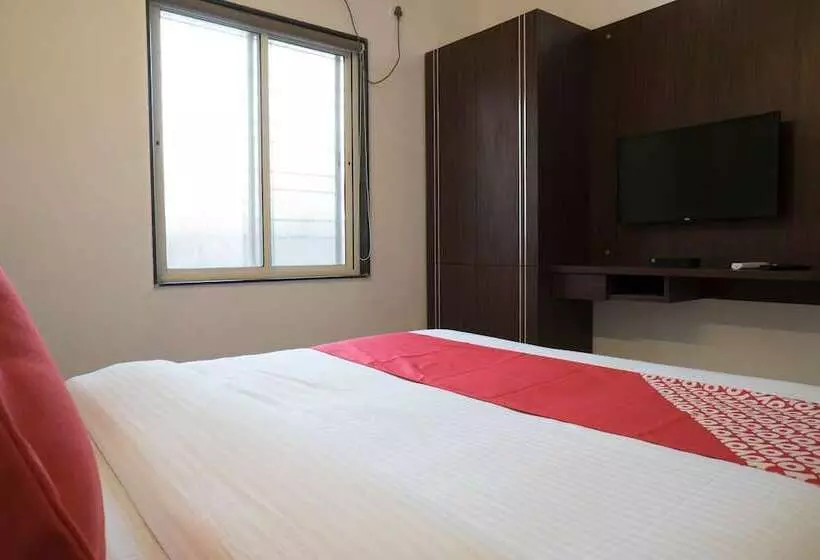 Super Hotel O Rvc Hospitality Near Pune Airport
