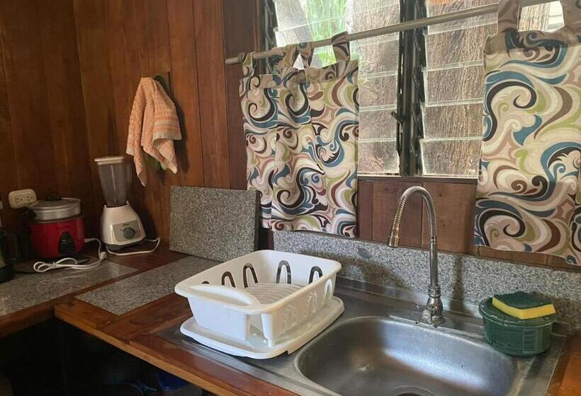 호스텔 Beach Cabinas