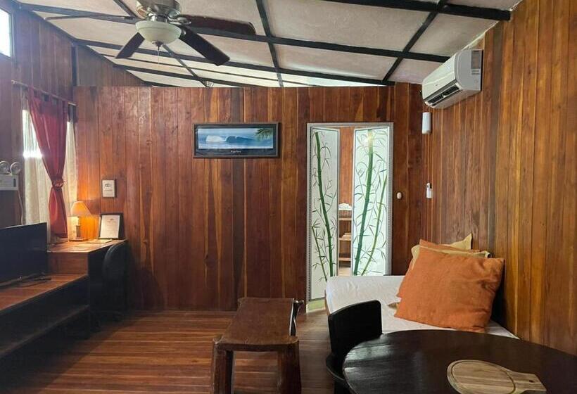 호스텔 Beach Cabinas