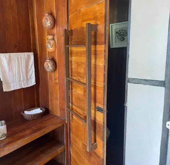 Retkeilymaja Beach Cabinas