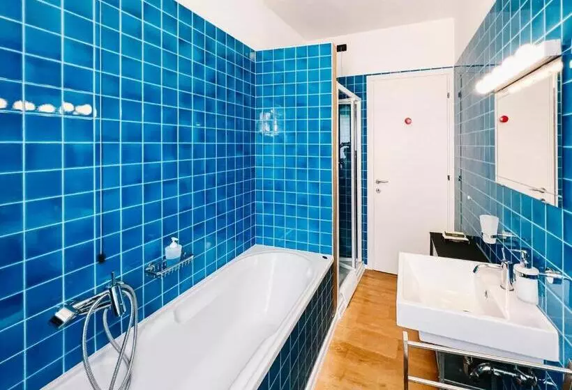 Majatalo Crudis Luxury Rooms