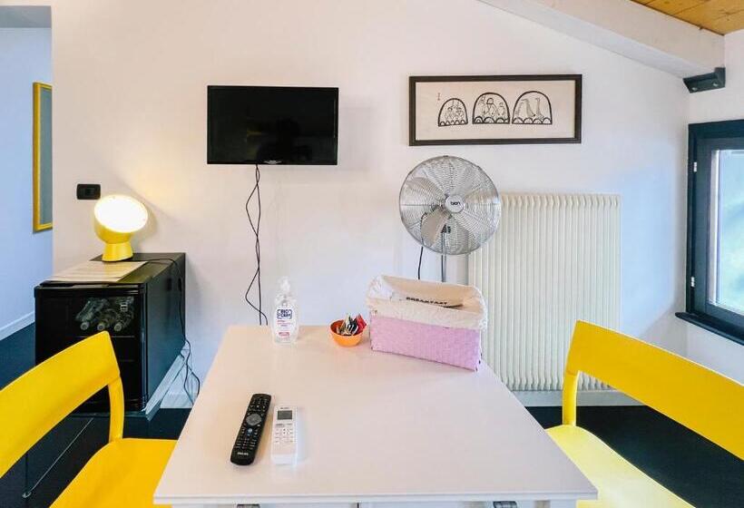 بنسيون Crudis Luxury Rooms