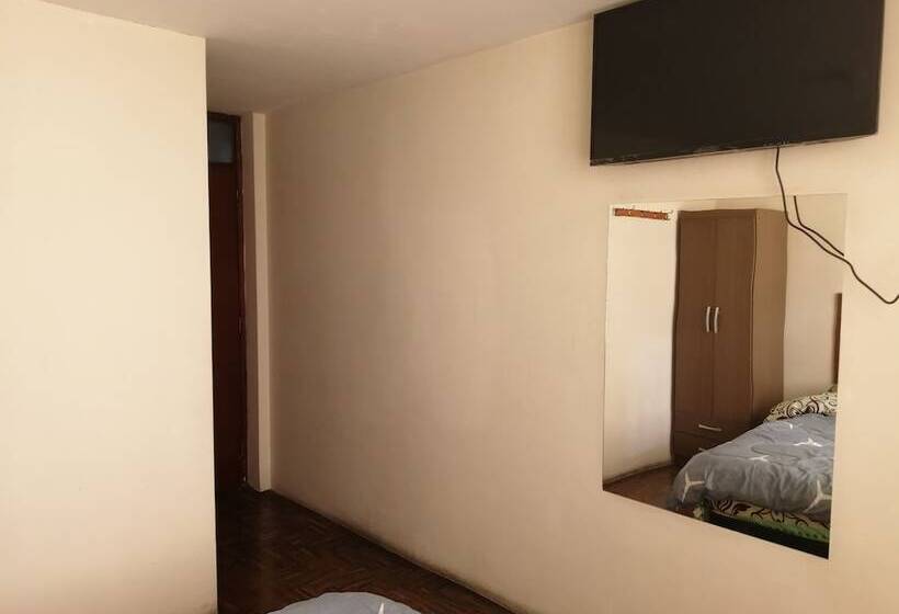 پانسیون Hostal El Padrino