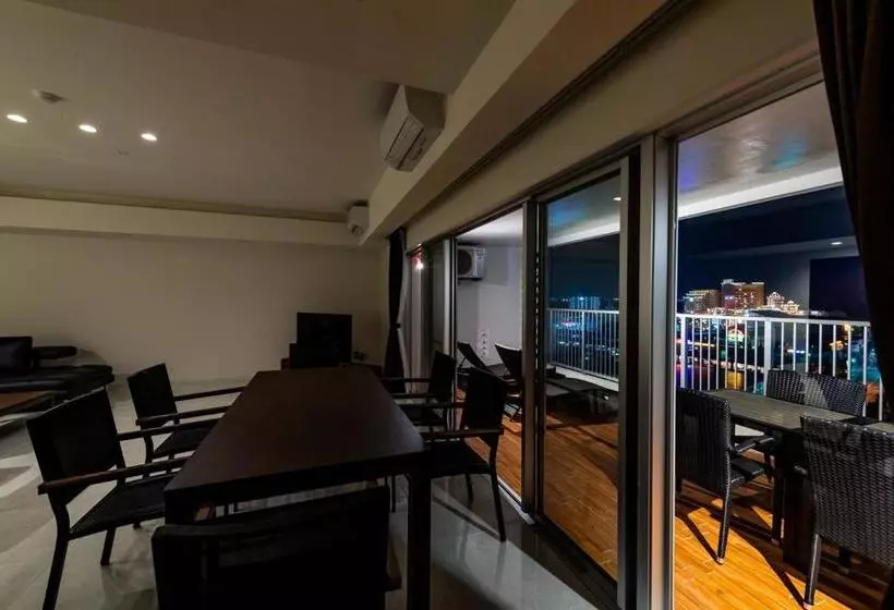ホテル Condo Royal Ryu Kyu