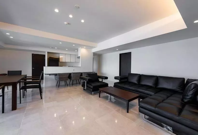 ホテル Condo Royal Ryu Kyu