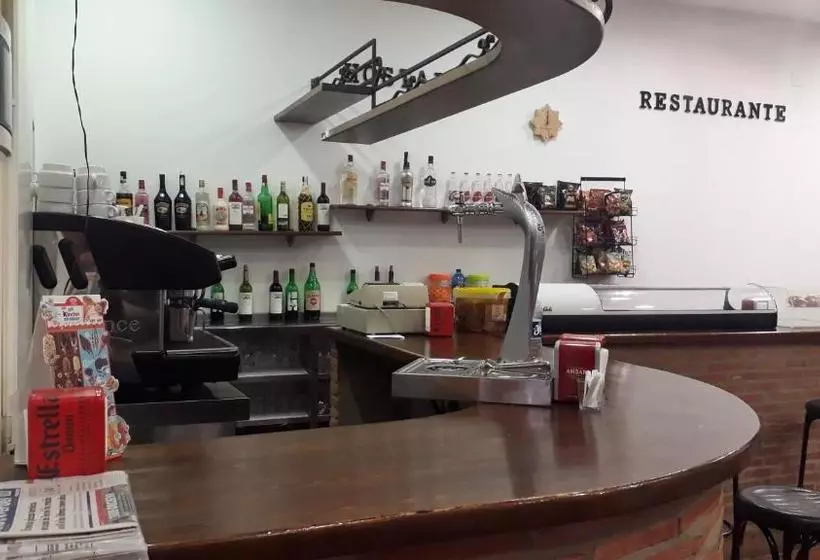 پانسیون Hostal De Montaña Ojos Del Cabriel