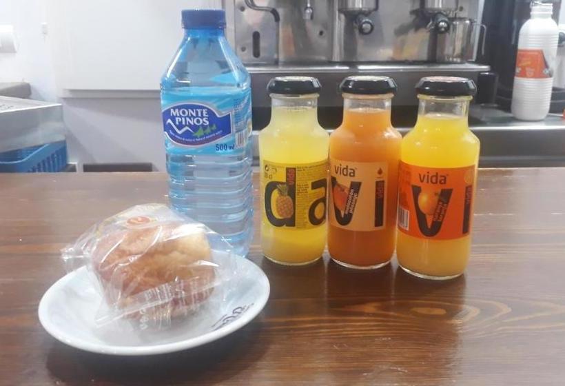 بنسيون Hostal De Montaña Ojos Del Cabriel