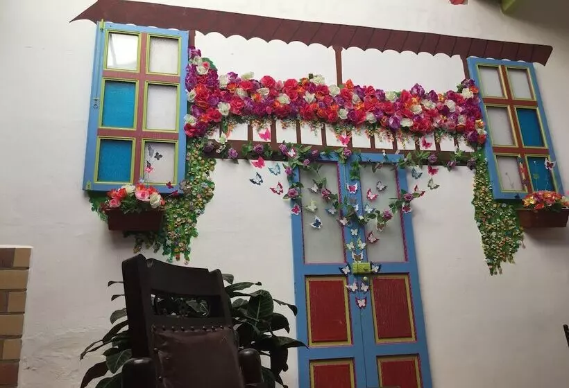 ペンション Hostal Siloe