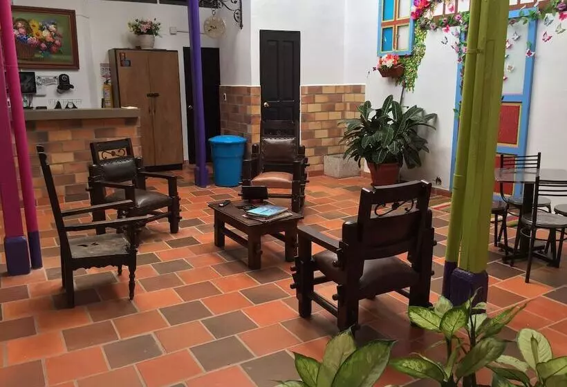 ペンション Hostal Siloe