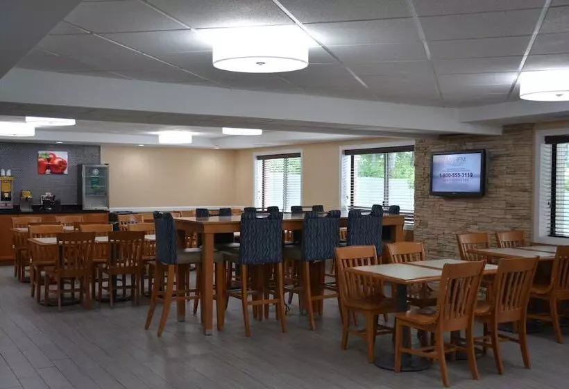 호텔 Best Western Cape Cod