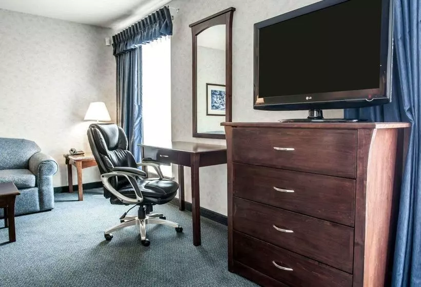 هتل Comfort Inn Bellingham